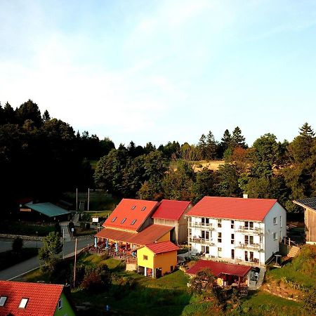 Fränkische Linie - Radspitz-Ferienwohnungen Marktrodach Exterior foto
